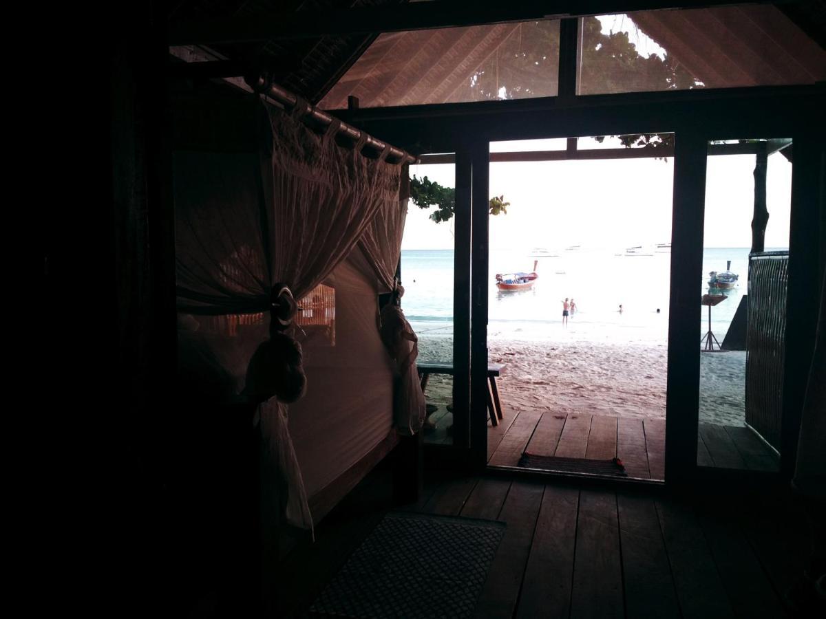 كو ليبي Forra Pattaya Beach Front Bungalow المظهر الخارجي الصورة